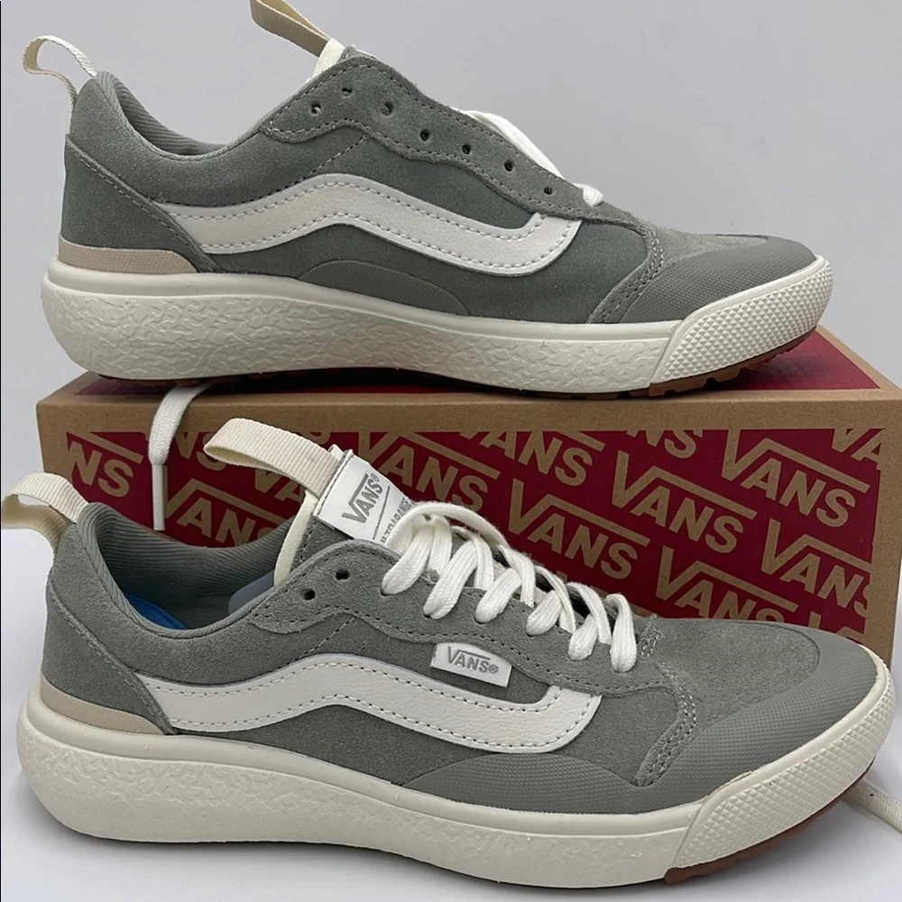 Vans WMNS Gray Sneakers Ultrarange Exo Se (Pop) Sea Grass/Marshmlow VN0A4UWMA2G